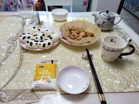 简餐包子鸡米花