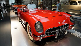 豪华古董敞篷车