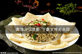 地皮菜炒笨鸡蛋