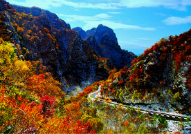 灵山秋雪 秋天山峰