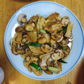 炒蘑菇