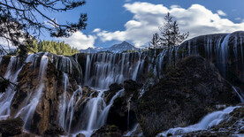 高清高山流水瀑布摄影壁纸