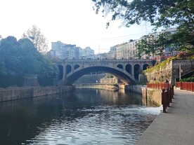 遵义湘江河石拱桥