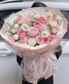粉玫瑰花束
