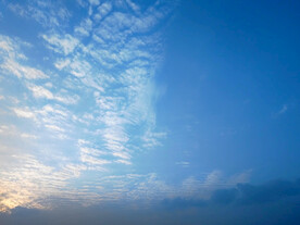蓝天云彩