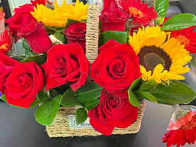 红玫瑰花篮