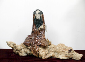 韦华 道济天下 瓷雕