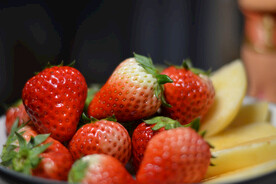 草莓静物细节摄影