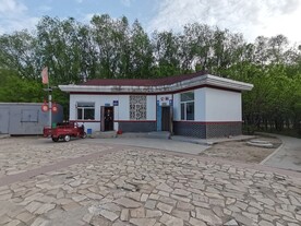 公园里的公共厕所