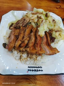 鸭腿盖饭