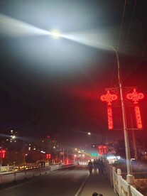 夜晚灯光