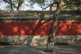 红色宫墙古风图片