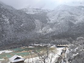 九寨沟雪山