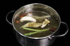 菌汤锅