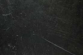 怀旧黑白划痕叠层背景图片 