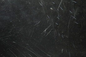 怀旧黑白划痕叠层背景图片 