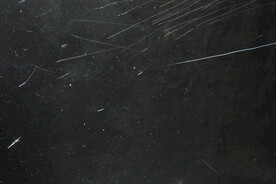 怀旧黑白划痕叠层背景图片 