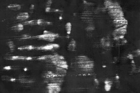 怀旧黑白划痕叠层背景图片 	