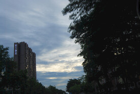 道路车流天空晚霞