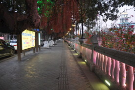 石歧江边人行道