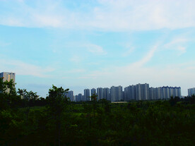  蓝天  白云 城市  风景 