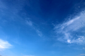 蓝天白云