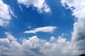 蓝天白云