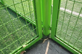 球场围栏细节