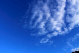 蓝天白云