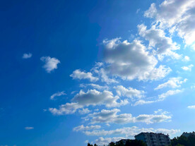 蓝天白云