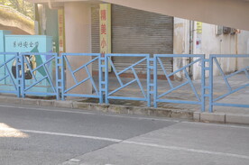 中山石歧蓝色护栏