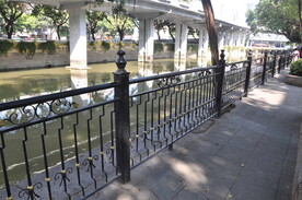 广州有特色的河涌护栏
