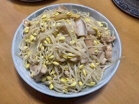 黄豆芽炒肉片