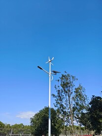 太阳能路灯风车路灯