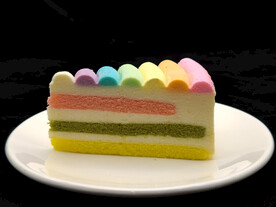 彩虹慕斯蛋糕