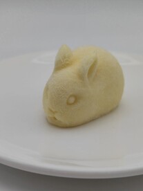 小兔子造型慕斯蛋糕