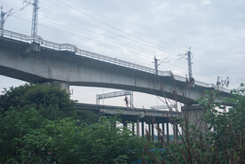 铁路高架桥