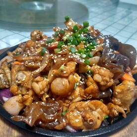 烧烤鸡肉炒牛蛙田鸡