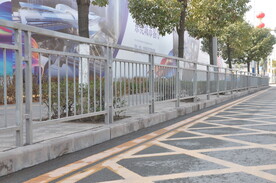 道路护栏