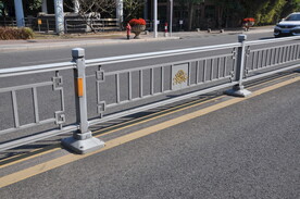 道路护栏