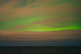 海上极光