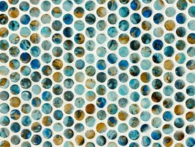 彩色圆点图案墙体