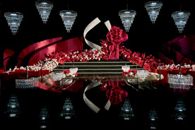 玫红色婚礼效果图