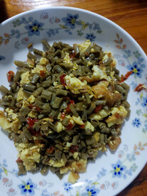 豆角炒鸡蛋