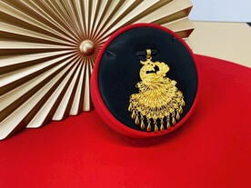 黄金孔雀流苏吊坠项链