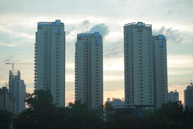 城市 高楼 天空