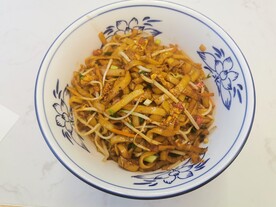 长沙特色炒码粉鸡蛋炒粉