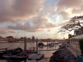 黄金海岸黄昏城市风景