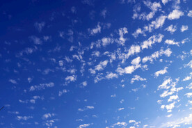 蓝天白云
