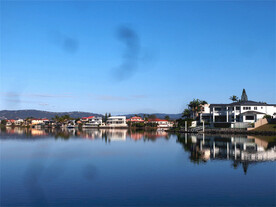 黄金海岸清水湾湖畔风光